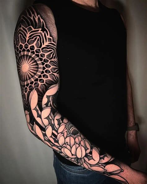 blackwork tattoo|More.